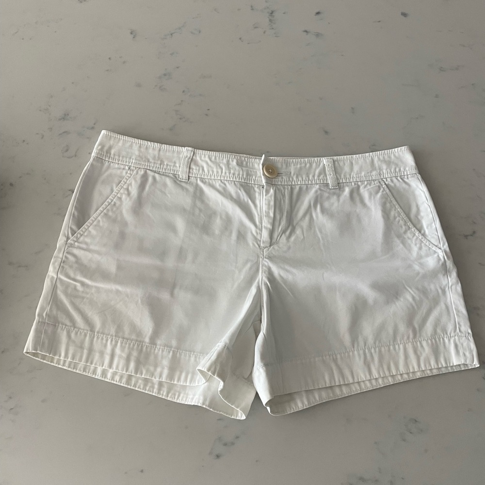 Lilly Pulitzer white shorts